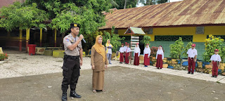 Kanit Binmas Polsek Labakkang Sambangi Sekolah, Begini Tujuannya