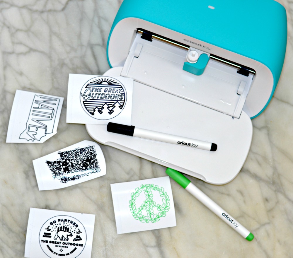 How to Make Stickers Using the Cricut Joy