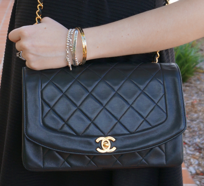 chanel bag gift