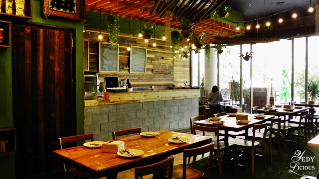 Earth Kitchen at BGC | YedyLicious Manila Food Blog in the Philippines