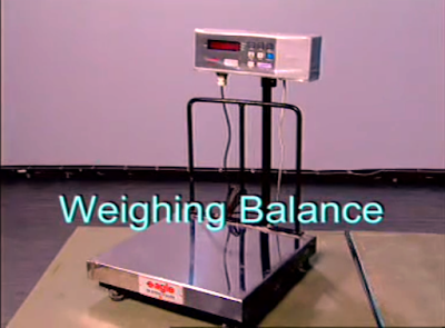 Weighing balance used in Sieve analysis of fine aggregates