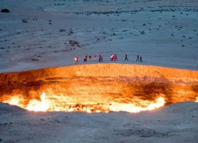 نقره لتكبير أو تصغير الصورة ونقرتين لعرض الصورة في صفحة مستقلة بحجمها الطبيعي