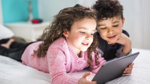 Cara Mengatasi Anak Yang Kecanduan Game Online. Begini Caranya !