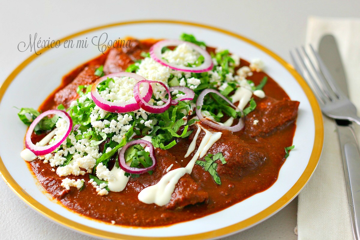 México en Mi Cocina Receta de Enmoladas de Pollo