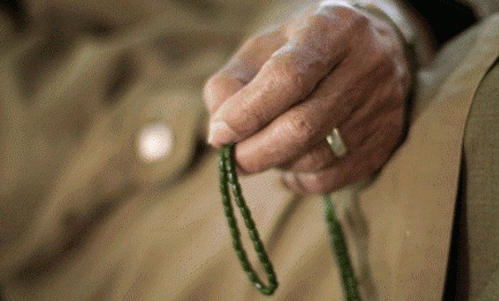 Susunan Bacaan Wirid Lengkap Sesudah Shalat Lima Waktu Ala Nu