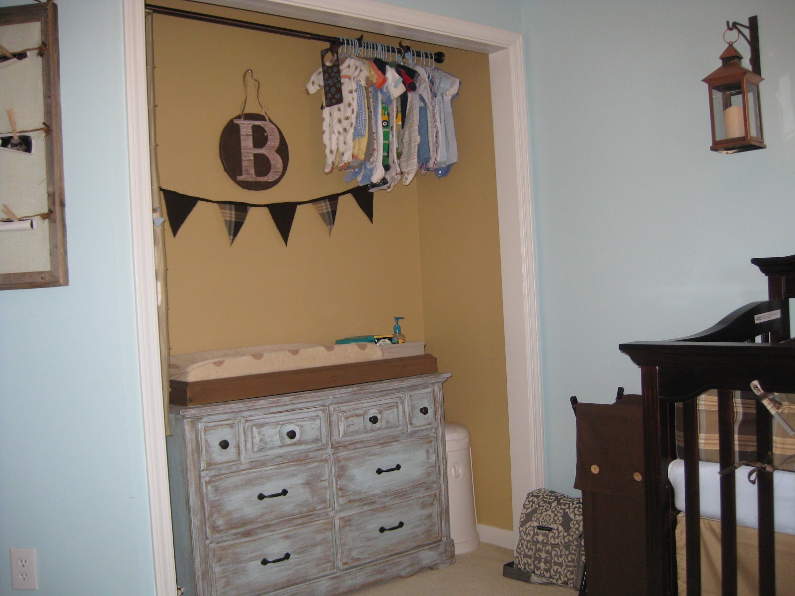 Watch the Thames' Run Brantley's "All Boy" Nursery