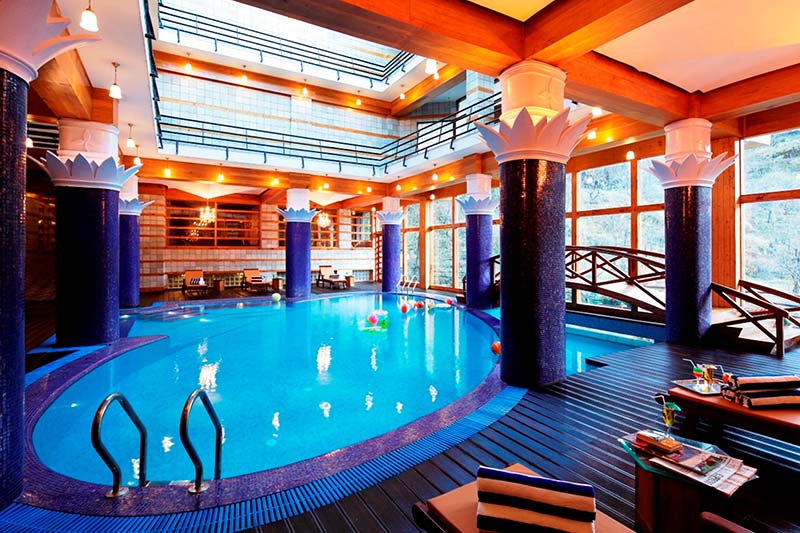 Resorts in Manali with swimming pool tripambitions