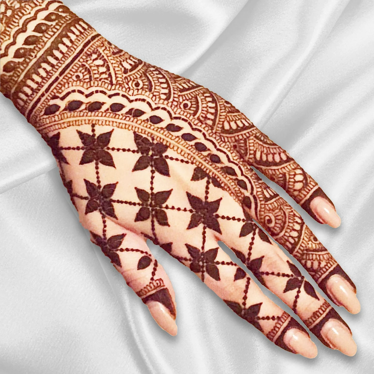 Punjabi Mehndi Designs – Beautiful Simple Mehndi Designs # 02