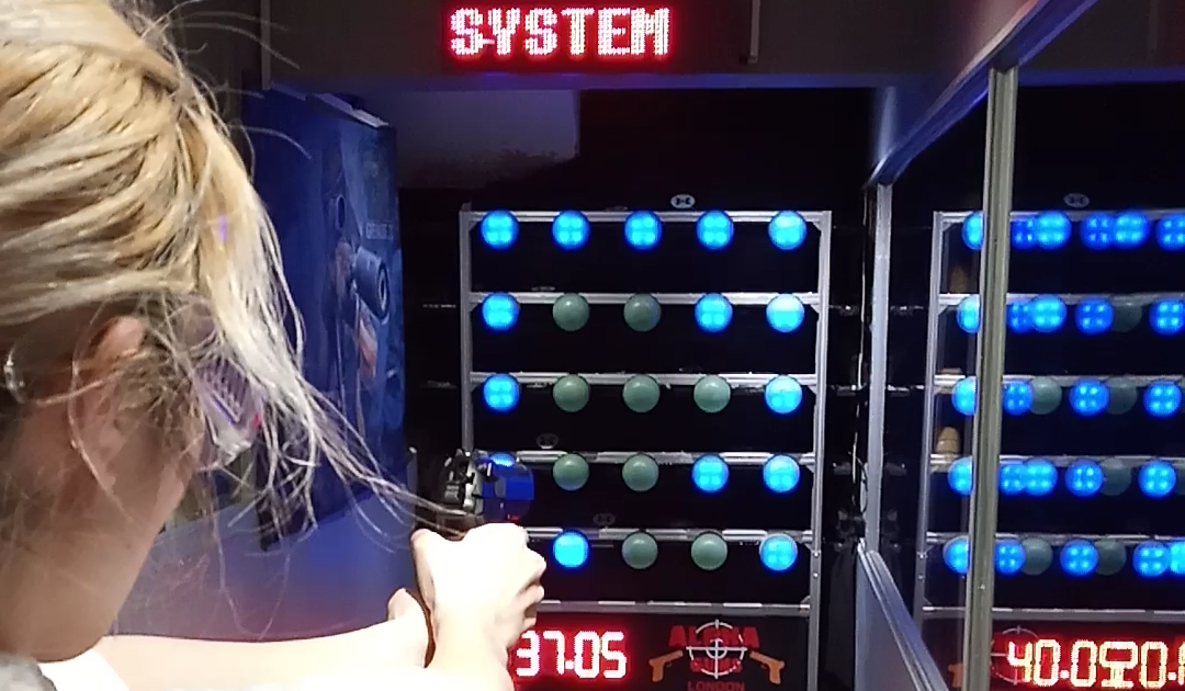 Supersupergirl's Food Reviews Airsoft shooting in London at Alpha Guns