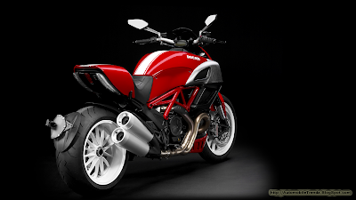 Ducati Diavel 2013 Wallpapers