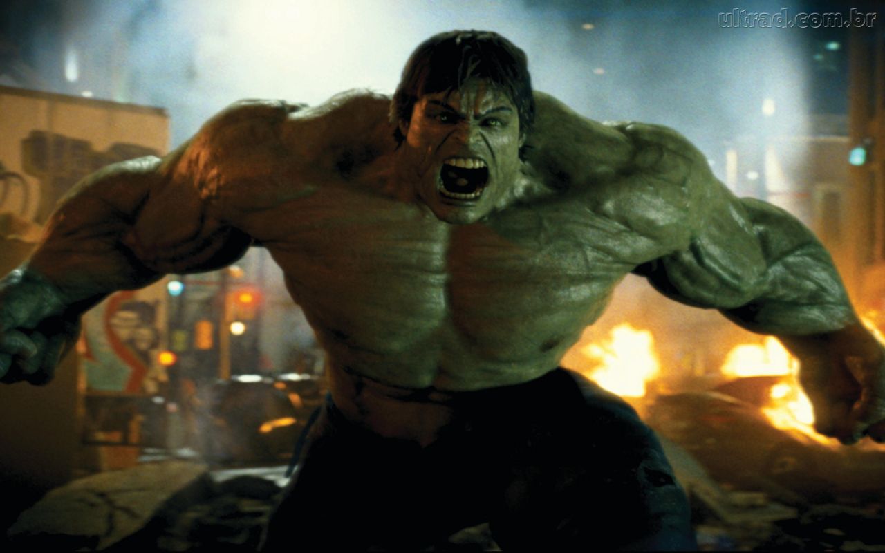 278917_Papel-de-Parede-Hulk-Destruindo-a
