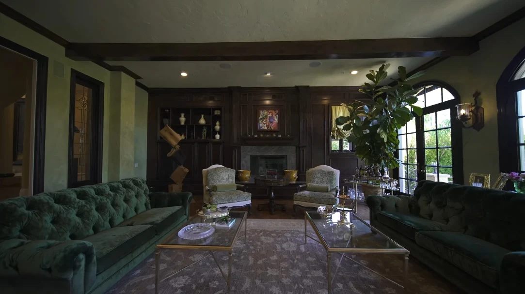 39 Interior Design Photos vs. 2323 Worthing Ln, Los Angeles, CA Luxury Mansion Tour