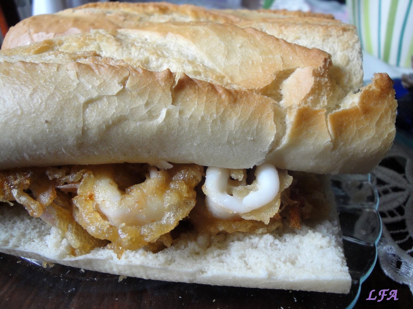 La Flor del Azafran Bocadillo de calamares