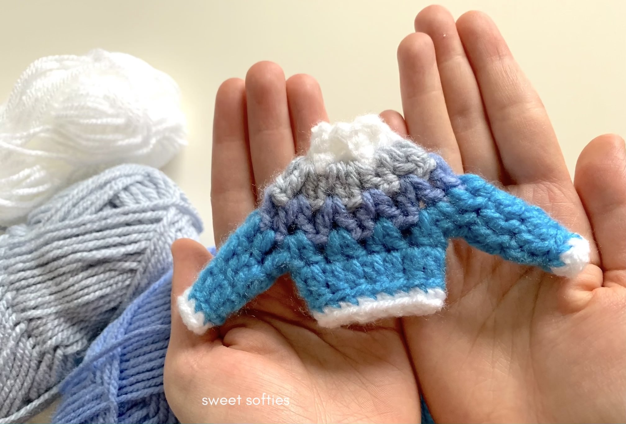 Online How to Crochet a Sweater for a Stuffed Animal Course
