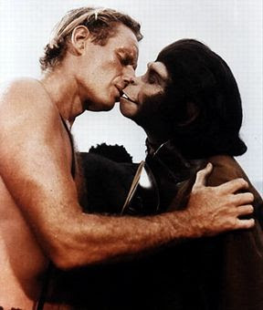 ape_kiss.jpg