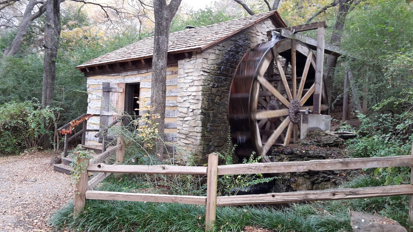 Cozy in Texas Log Cabin Village, Fort Worth, Texas