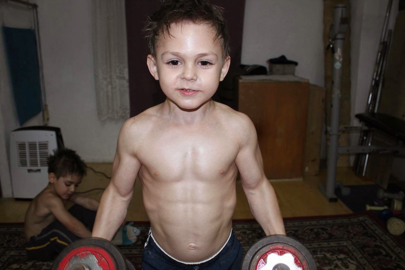 EGistOnline Magazine World s Strongest Boys Have Incredibly Ripped egistonline-magazine-world-s-strongest-boys-have-incredibly-ripped