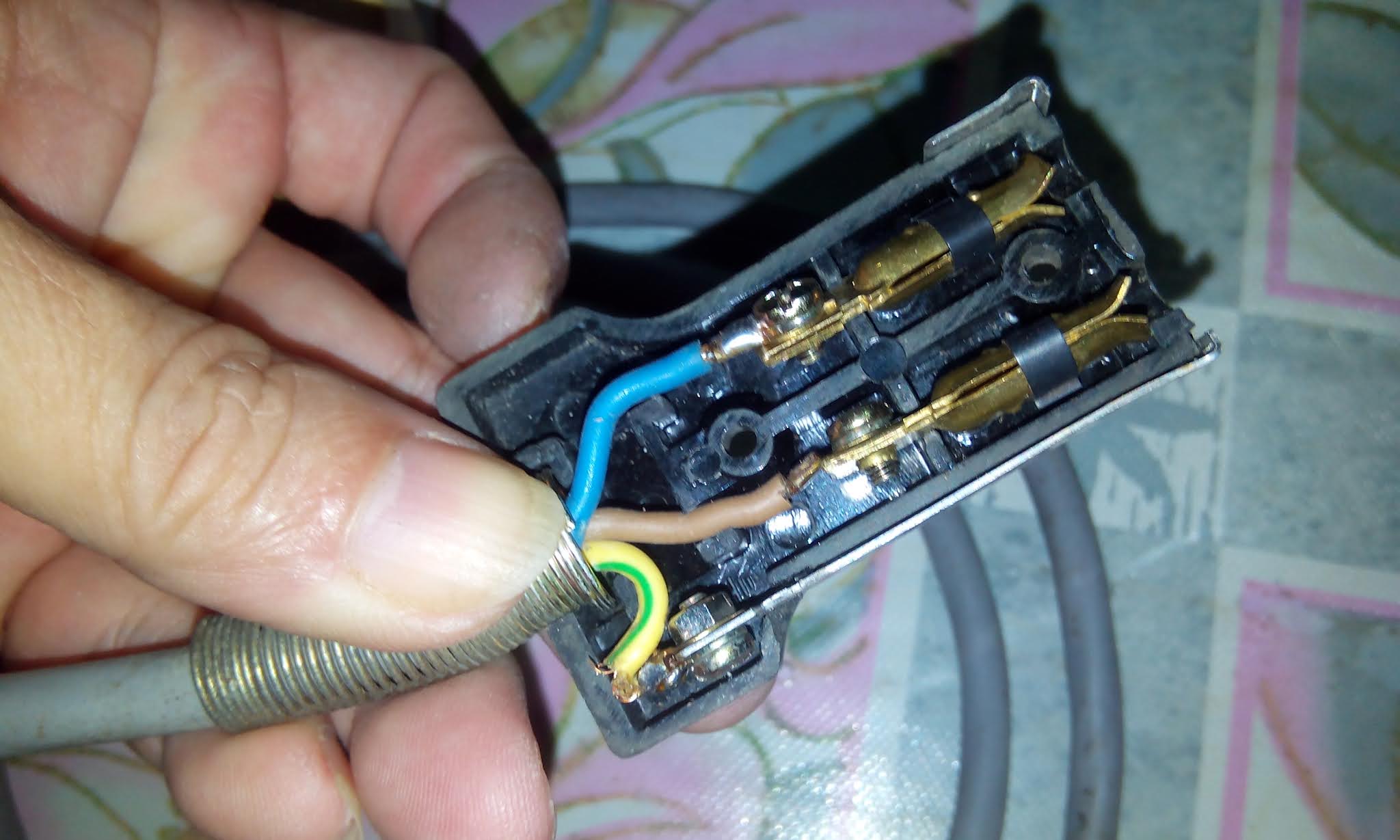 Life Begins at Forty SANYO EC5 rice cooker repair