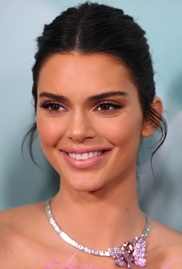 Kendall Jenner Rocks An 11-Carat Butterfly Necklace