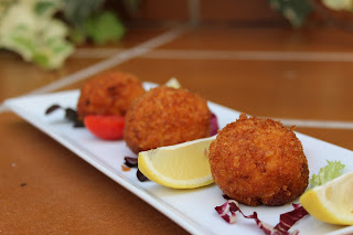 
como Hacer Las Mejores Croquetas Caseras De Jamón Serrano Y Queso Parmesano
