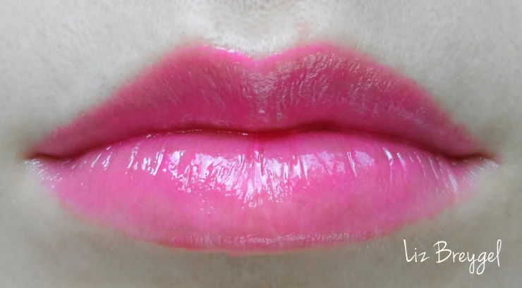 oriflame screaming pink neon lipstick very me review swatch