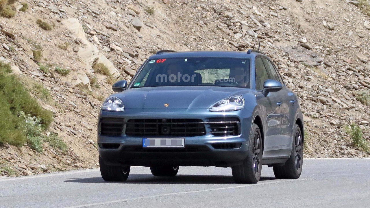 Car News Update ชมภาพ AllNew Porsche Cayenne กับการวิ่งทดสอบขั้น