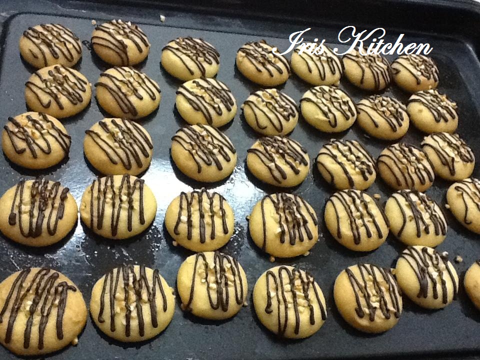 Iris Kitchen: Butter Cookies yang sangat sedap!!!!!