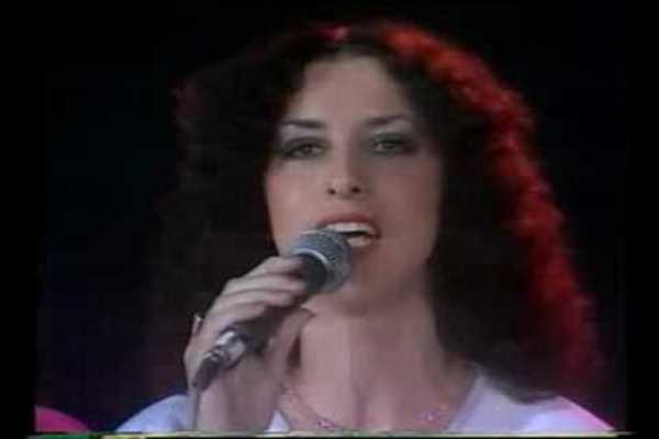 Lirik Lagu Maywood Mother How Are You Today dan Terjemahan