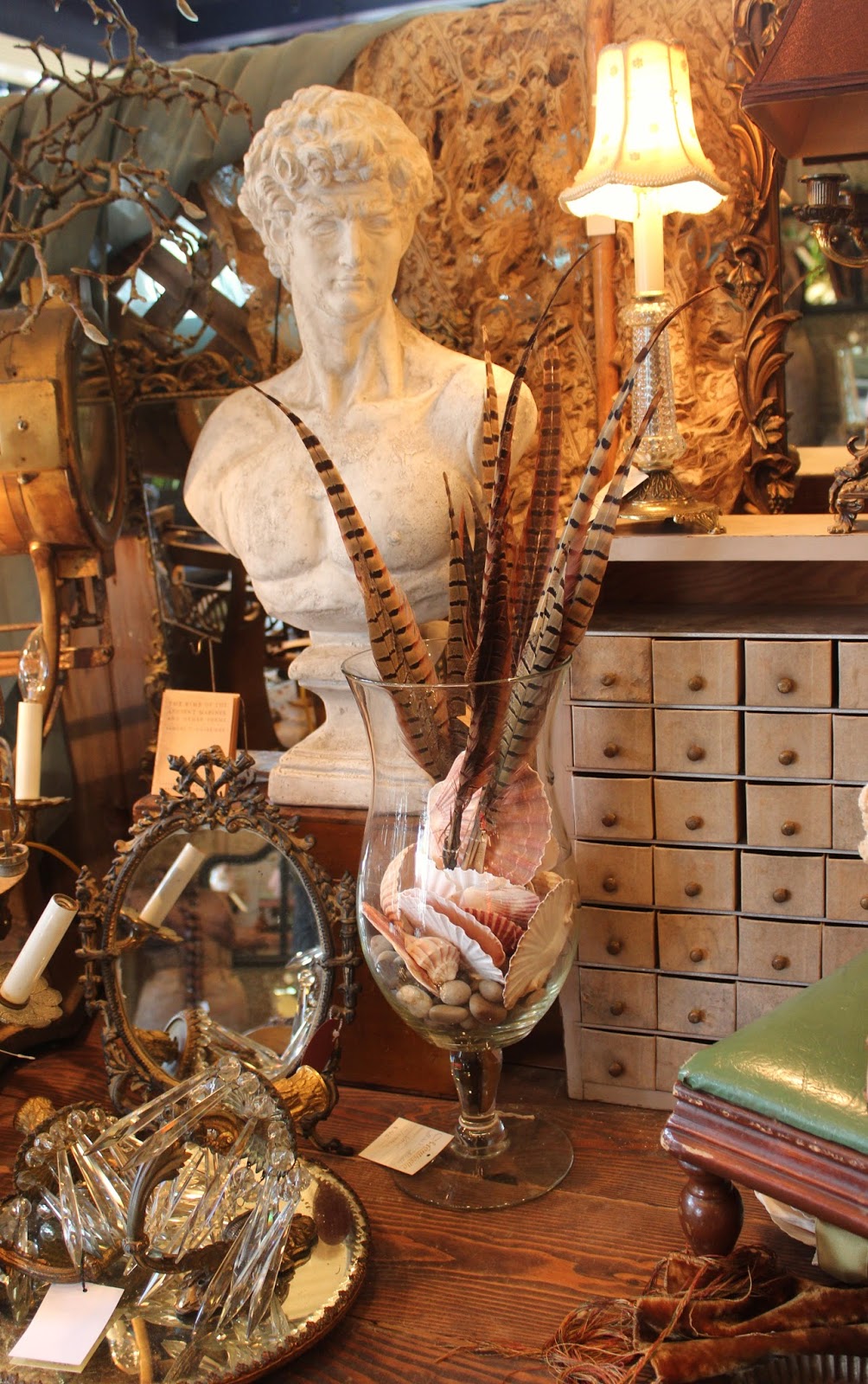 Monticello Antique Marketplace: Eye Candy For The Home & Garden...