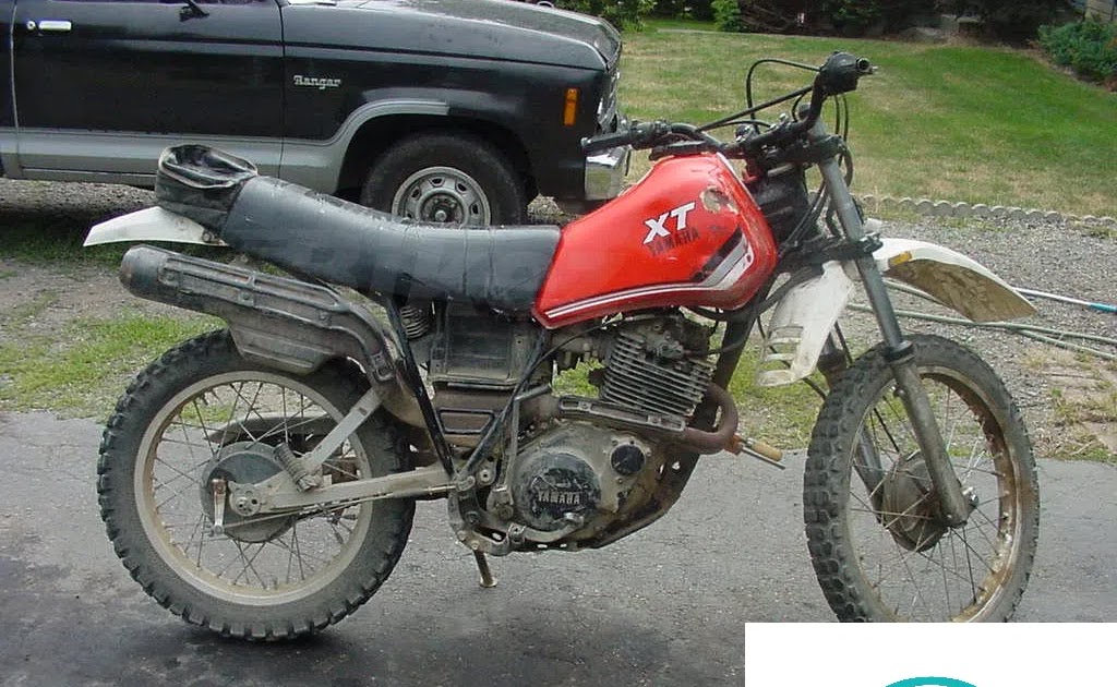Yamaha XT 550 (reduced effect) Price, Photos, Millage, Speed, Colours