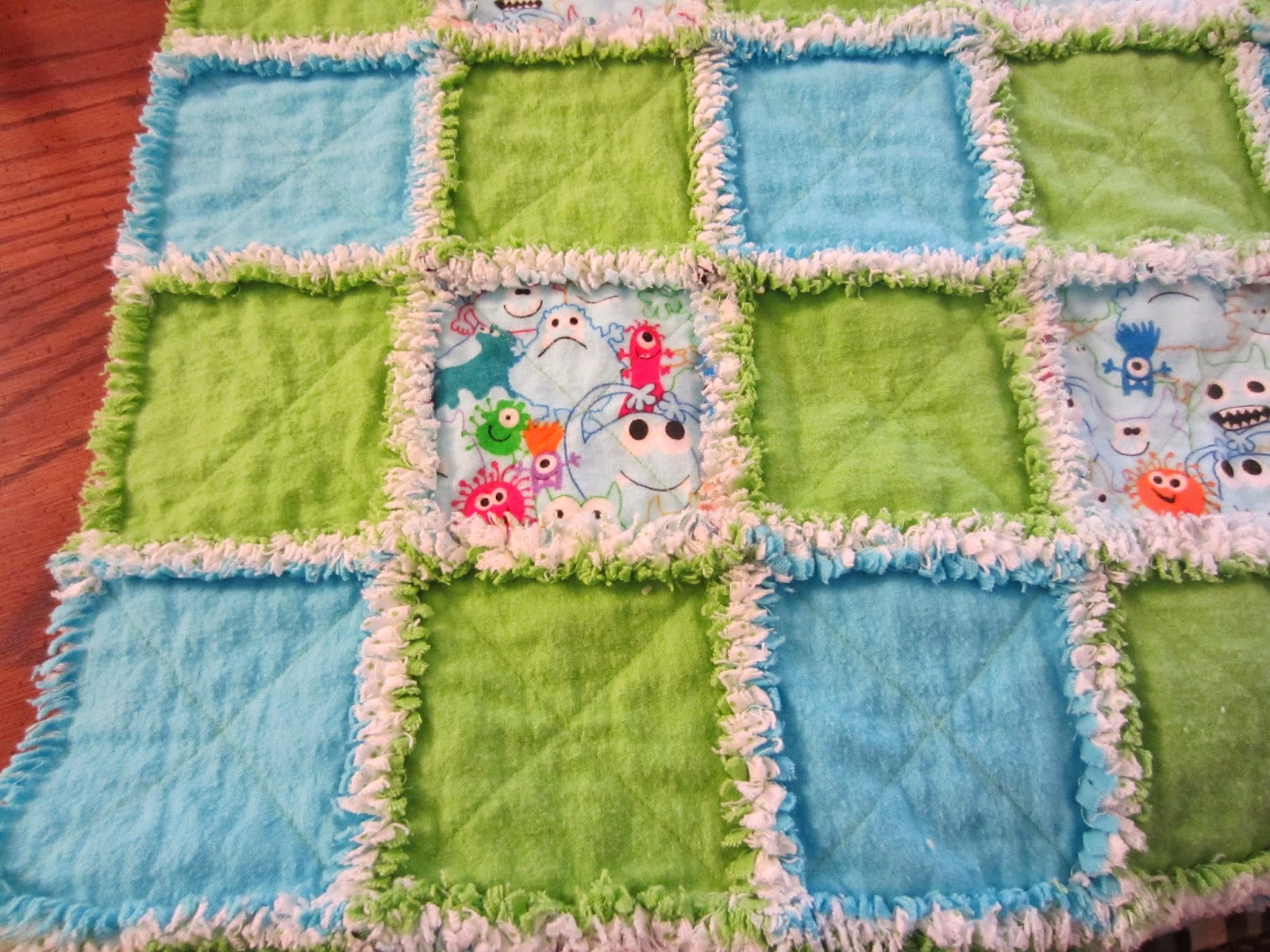My Patchwork Quilt: ANOTHER RAG QUILT FOR PROJECT LINUS