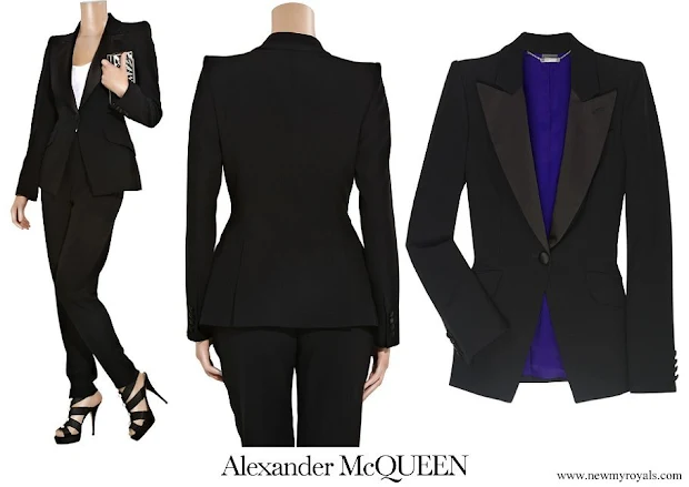 Kate Middleton wore ALEXANDER MCQUEEN Leaf tailored crepe tuxedo jacket