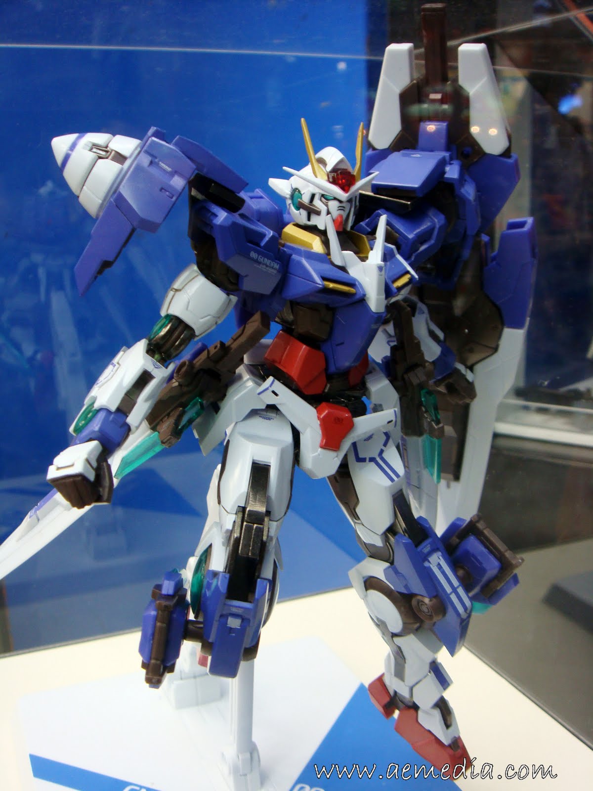 Metal Build Gundam 00 Seven Sword NEW BIG SIZE IMAGES | GUNJAP