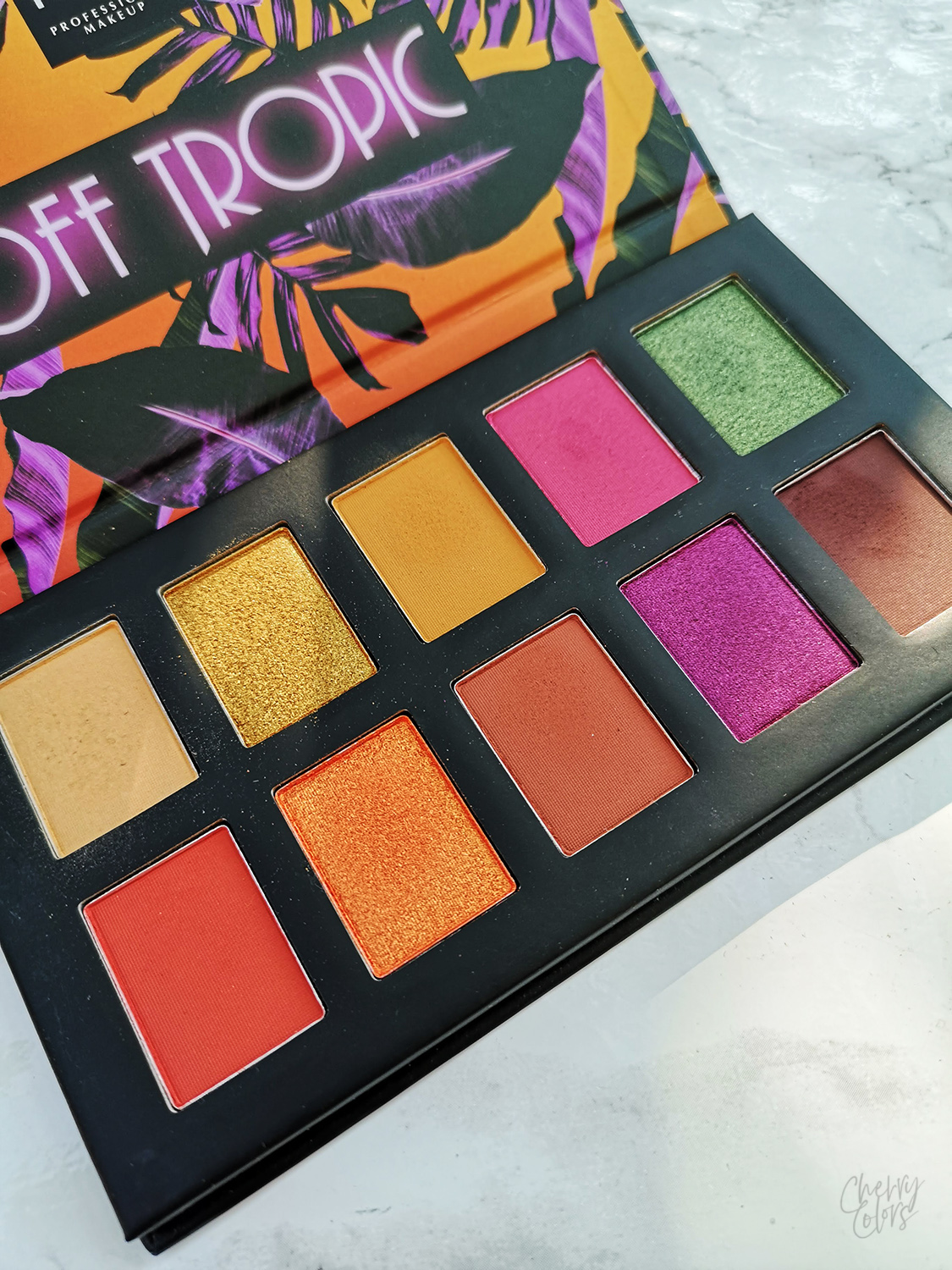 NYX Off Tropic Palette - SHIFTING SAND