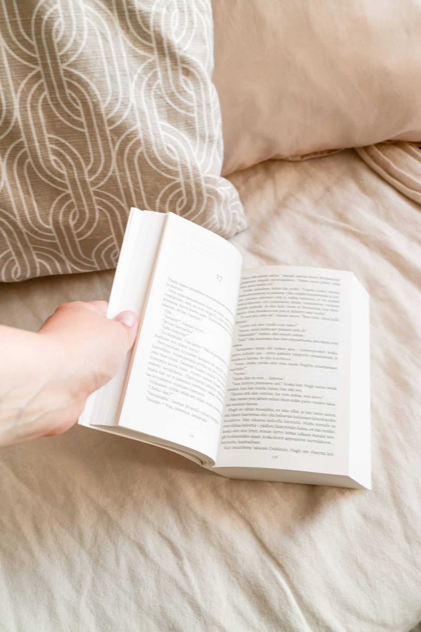 Big mamas home by Jenni S. Lukuhaasteen esittely ja Marian Keyes Aikalisä Big mamas home by Jenni S. Lukuhaasteen esittely ja Marian Keyes Aikalisä