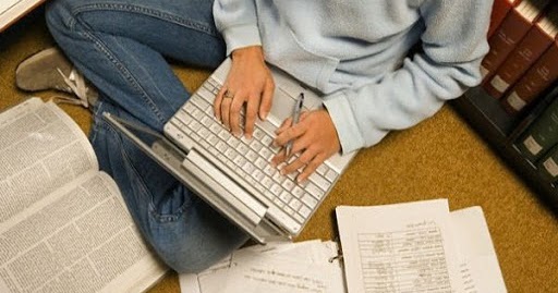 Pidato Singkat Tentang Orang Munafik - Kaisar Soal