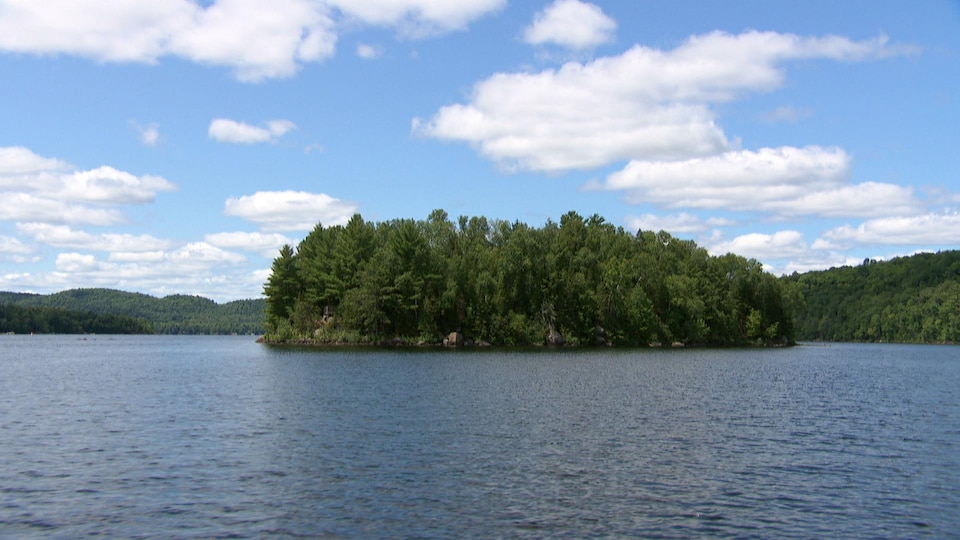 Lac Simon "One Lake One Chance" Inquiétude Autour d’un Projet de