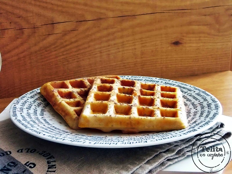 waffles para o pequeno-almoço