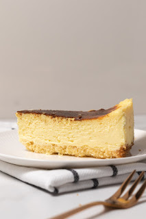 27 Keto-Friendly Desserts - Low-Carb Cheesecake