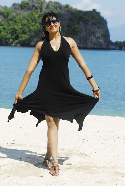 Telugu Actress Vimala Raman Latest Hot Stills 4