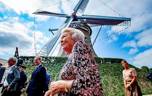 Princess Beatrix attended the opening of the windmill De Vlijt, also known as the Meule van Wassens
