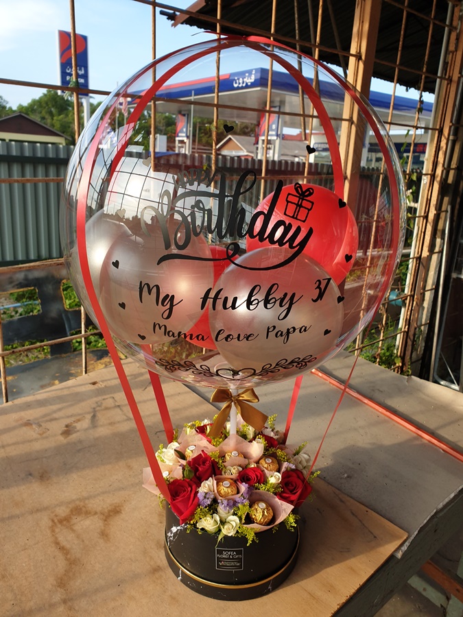 Fresh Flower with Hot Air Balloon Sofea Florist & Gifts Dungun