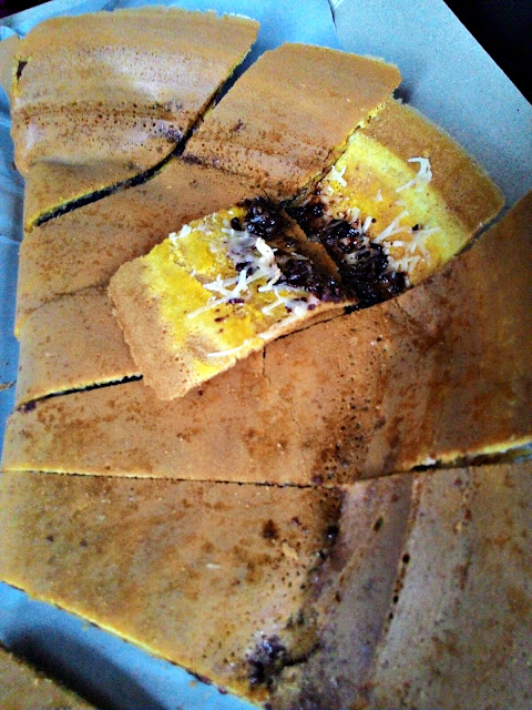 Martabak Tipis Kedai Martabak Tropica Bandung