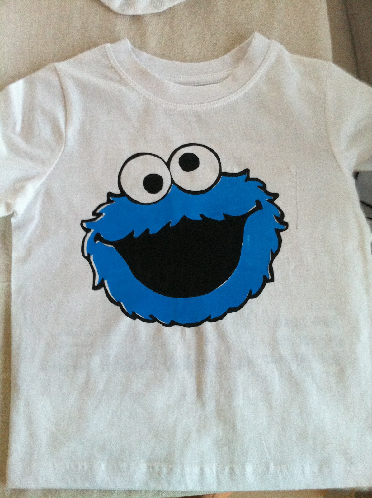pritty tings: Cookie Monster tee for my little man.