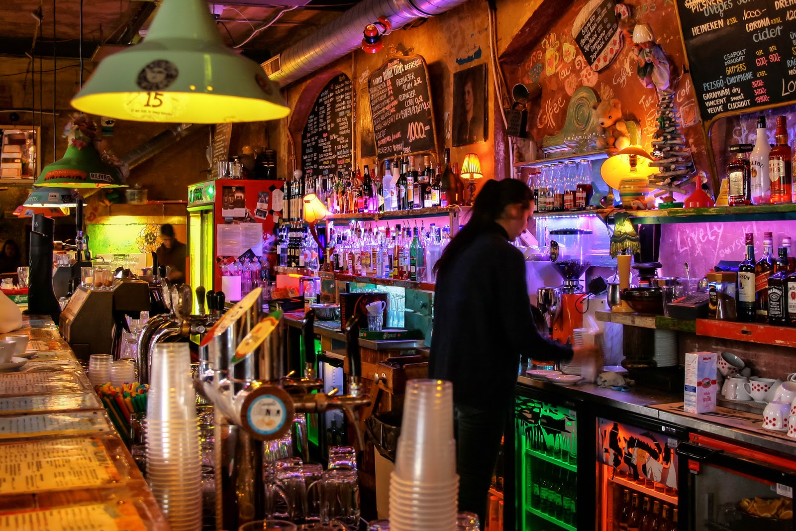 Budapeşte Gezi Rehberi - Szimpla Kert