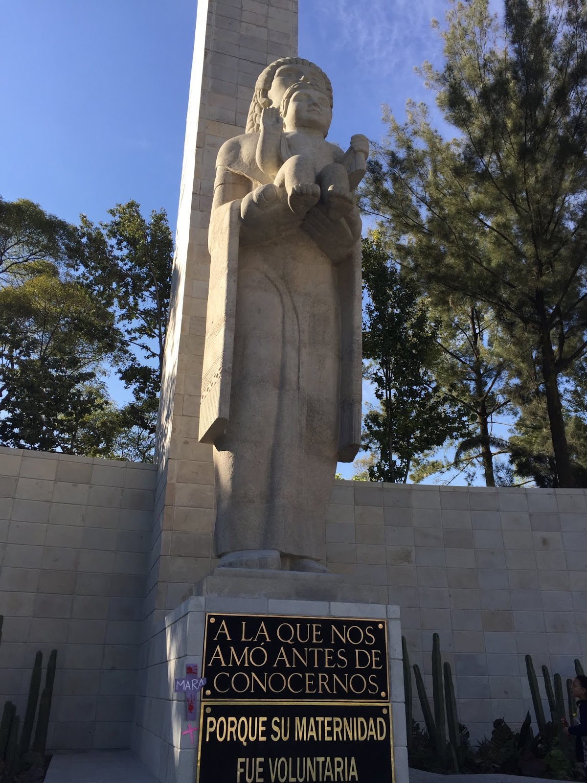 Conociendo México Paseo Monumento a la Madre. A la que nos amó antes de conocernos
