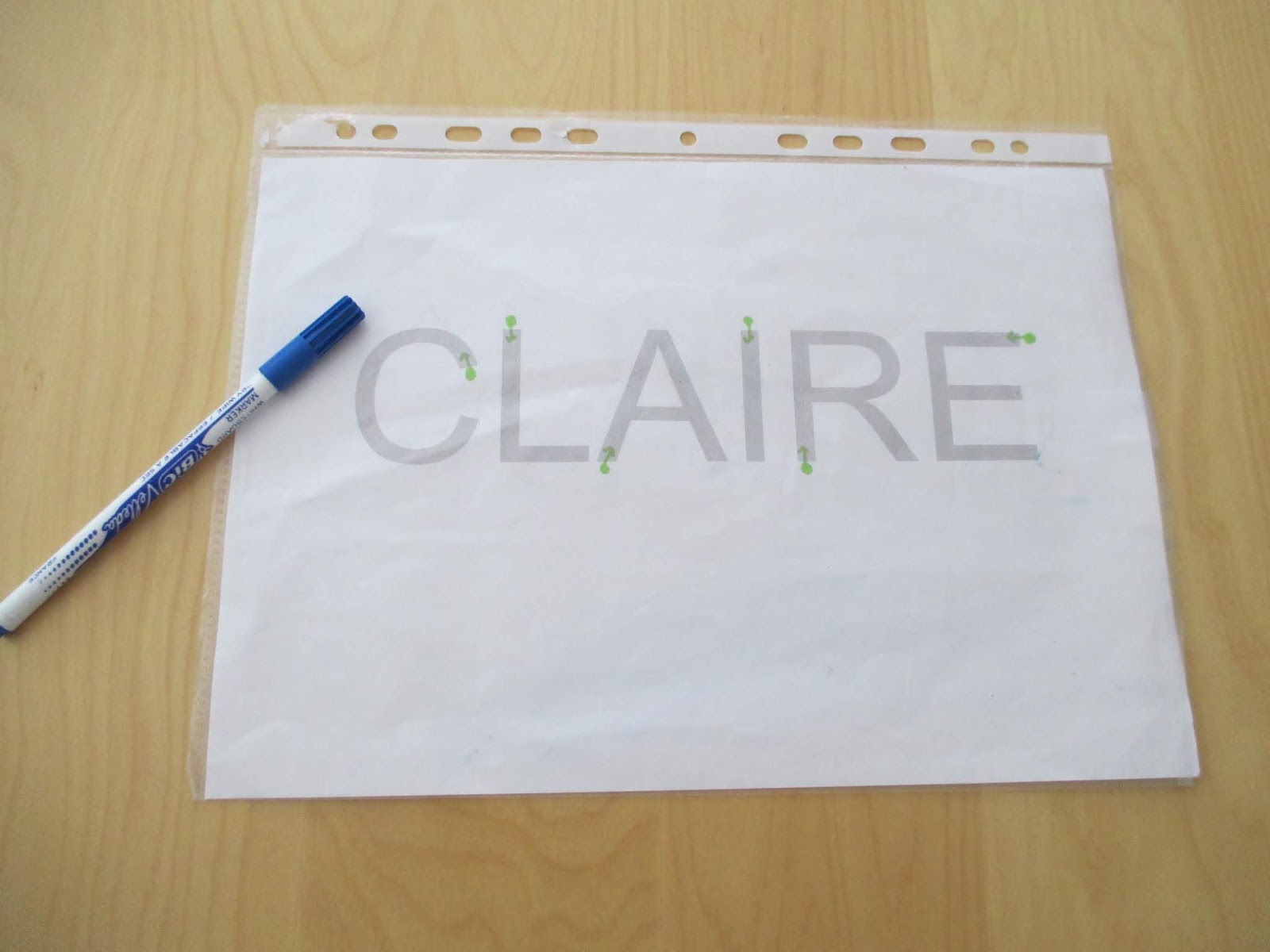 PS Ecrire son prénom niveau 1 repasser sur ses lettres