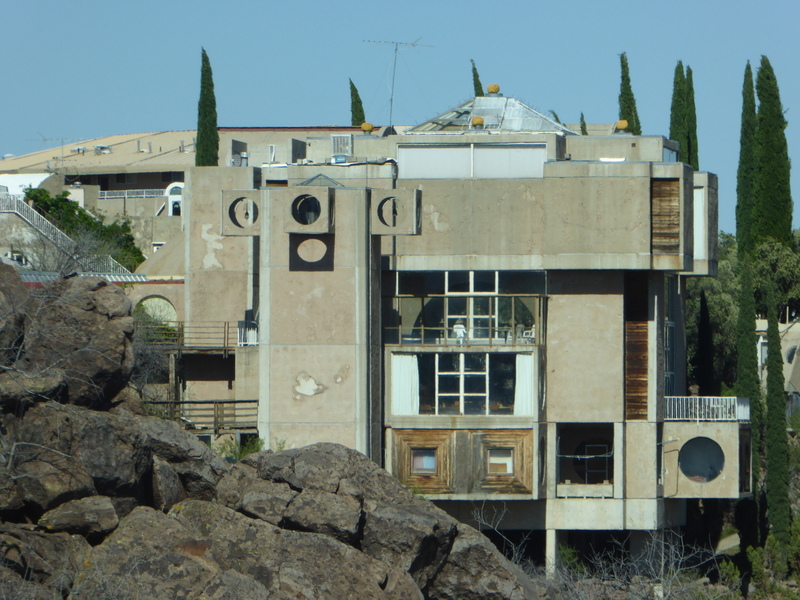 Road Runner A Visit To Arcosanti