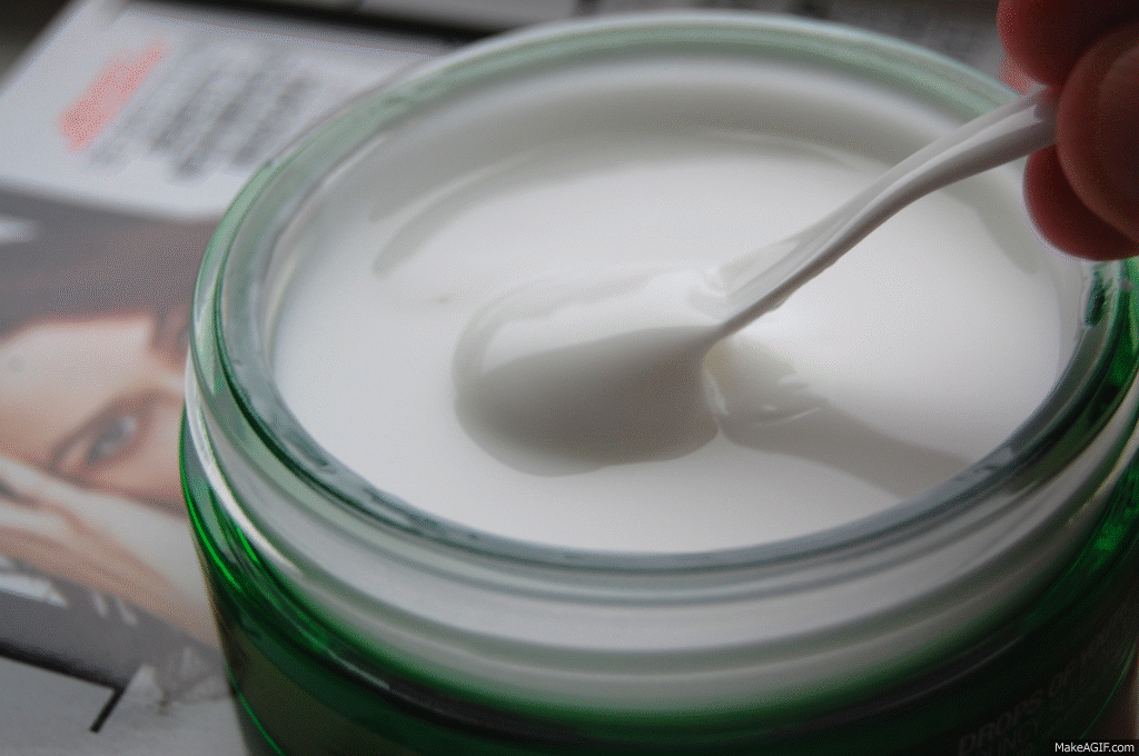 HAUS OF AMY Review The Body Shop Bouncy Sleeping Mask