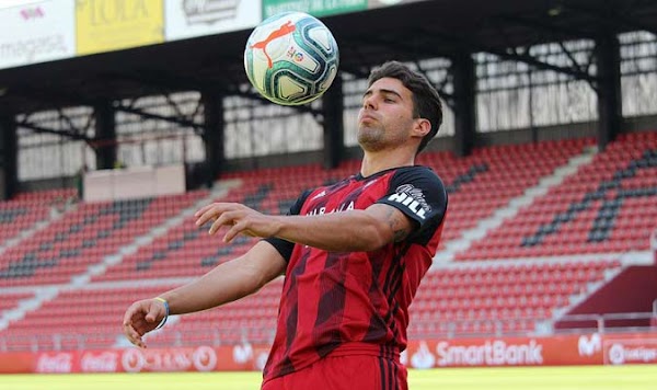 Málaga, colocan al lateral venezolano Alexander González